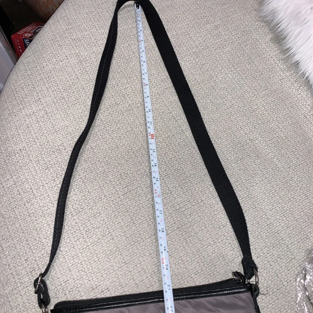 The Sak Gray  Esperato Nylon Crossbody Bag Purse Handbag Travel Zipper‎